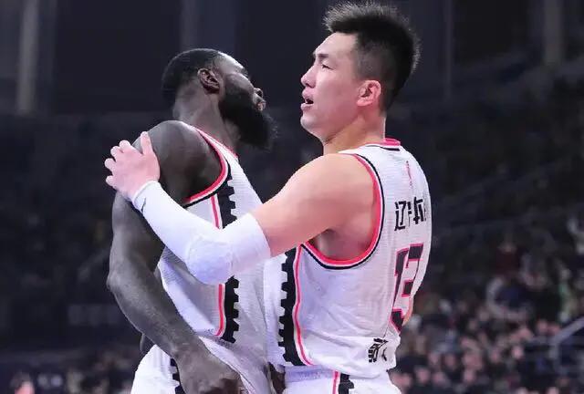 CBA引援最新动态，揭开篮球赛季新篇章序幕的揭秘